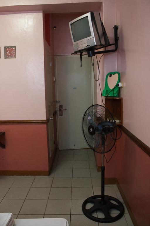 Gv Hotel - Maasin Maasin  Luaran gambar