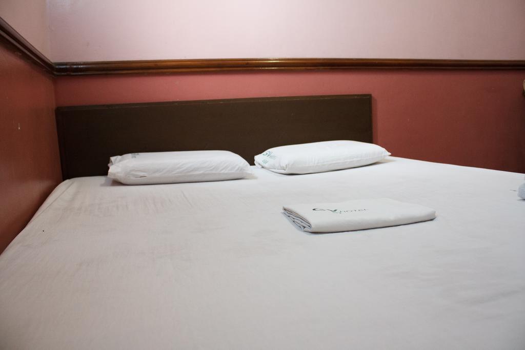 Gv Hotel - Maasin Maasin  Luaran gambar