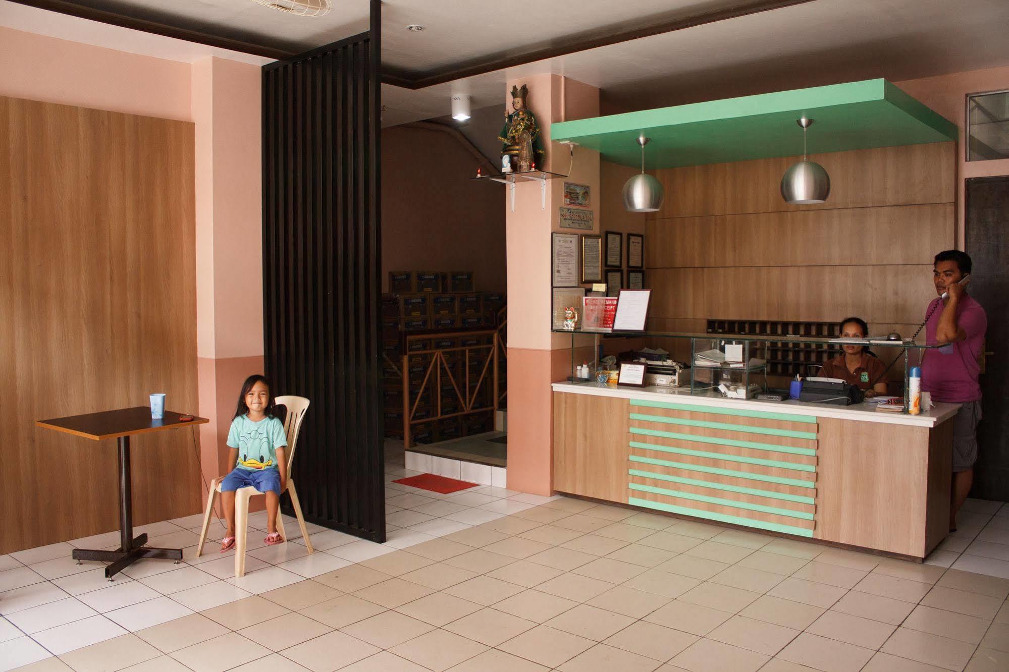 Gv Hotel - Maasin Maasin  Luaran gambar